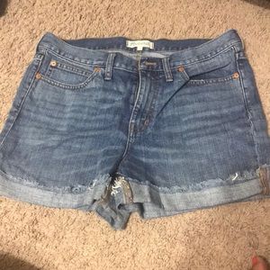 Madewell Hi-Rise Cuffed Boyfriend Denim Shorts
